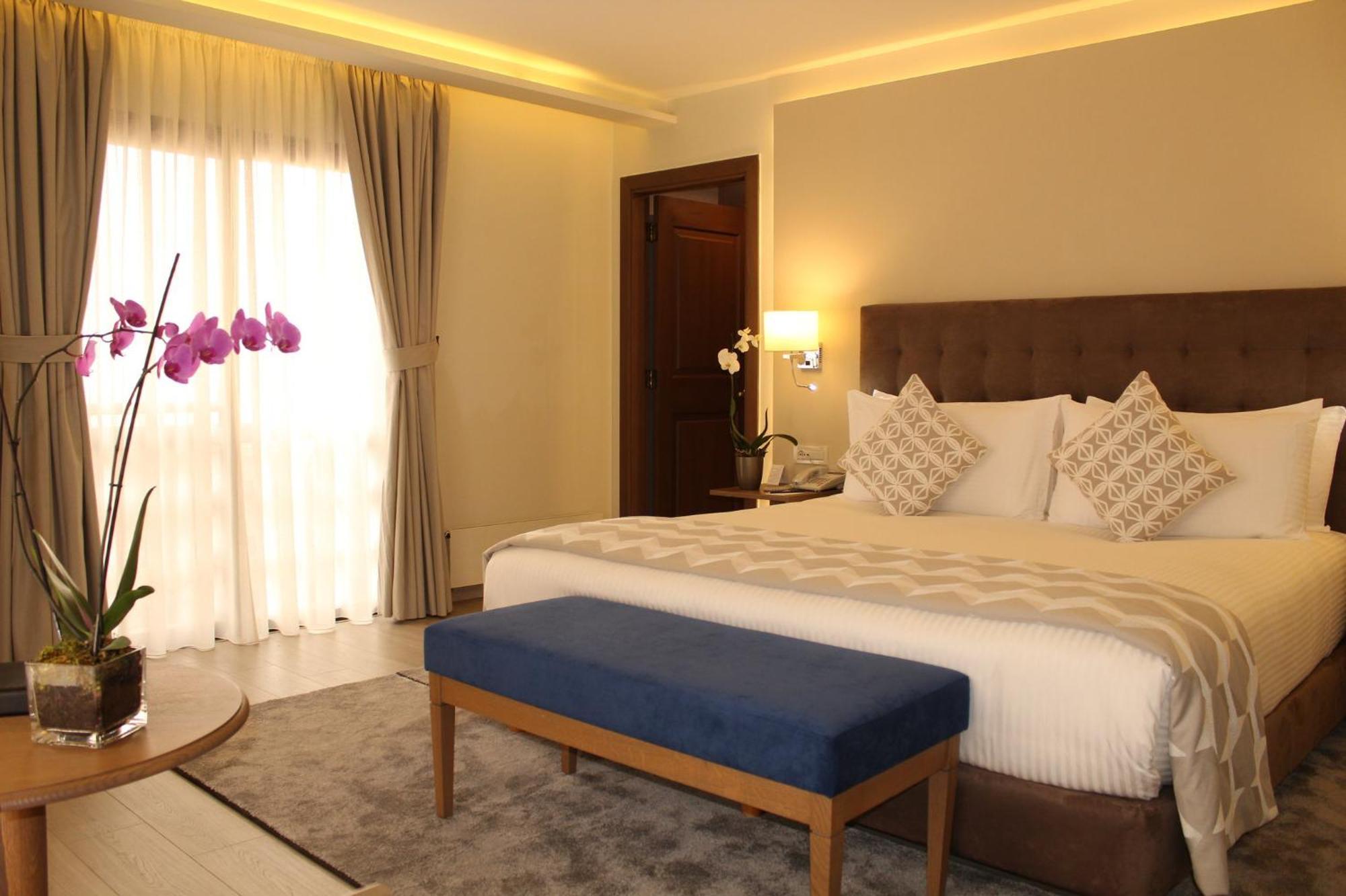 Intercontinental Mzaar Lebanon Mountain Resort & Spa By Ihg Mzaar Kfardebian Exteriör bild
