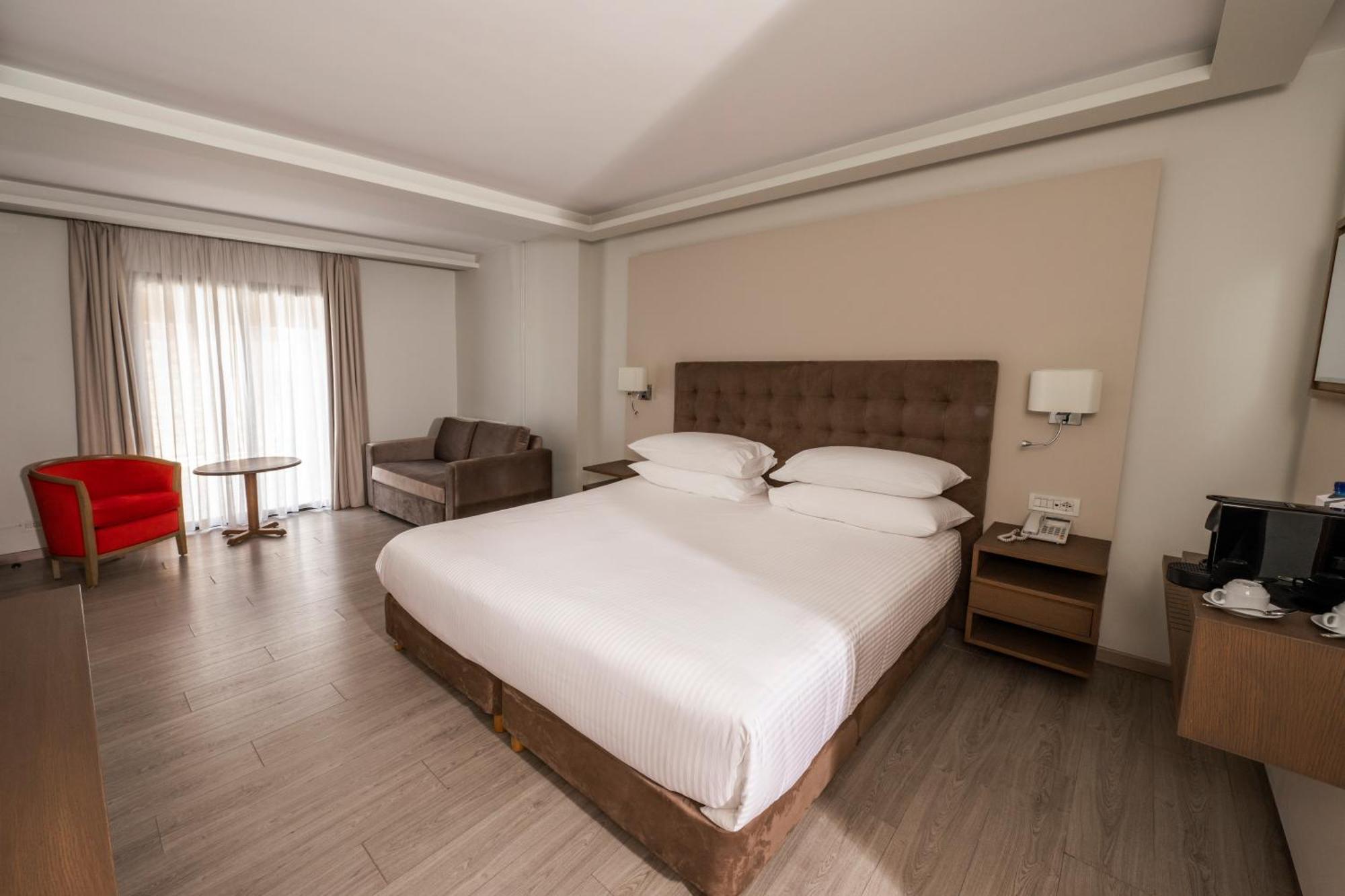 Intercontinental Mzaar Lebanon Mountain Resort & Spa By Ihg Mzaar Kfardebian Exteriör bild