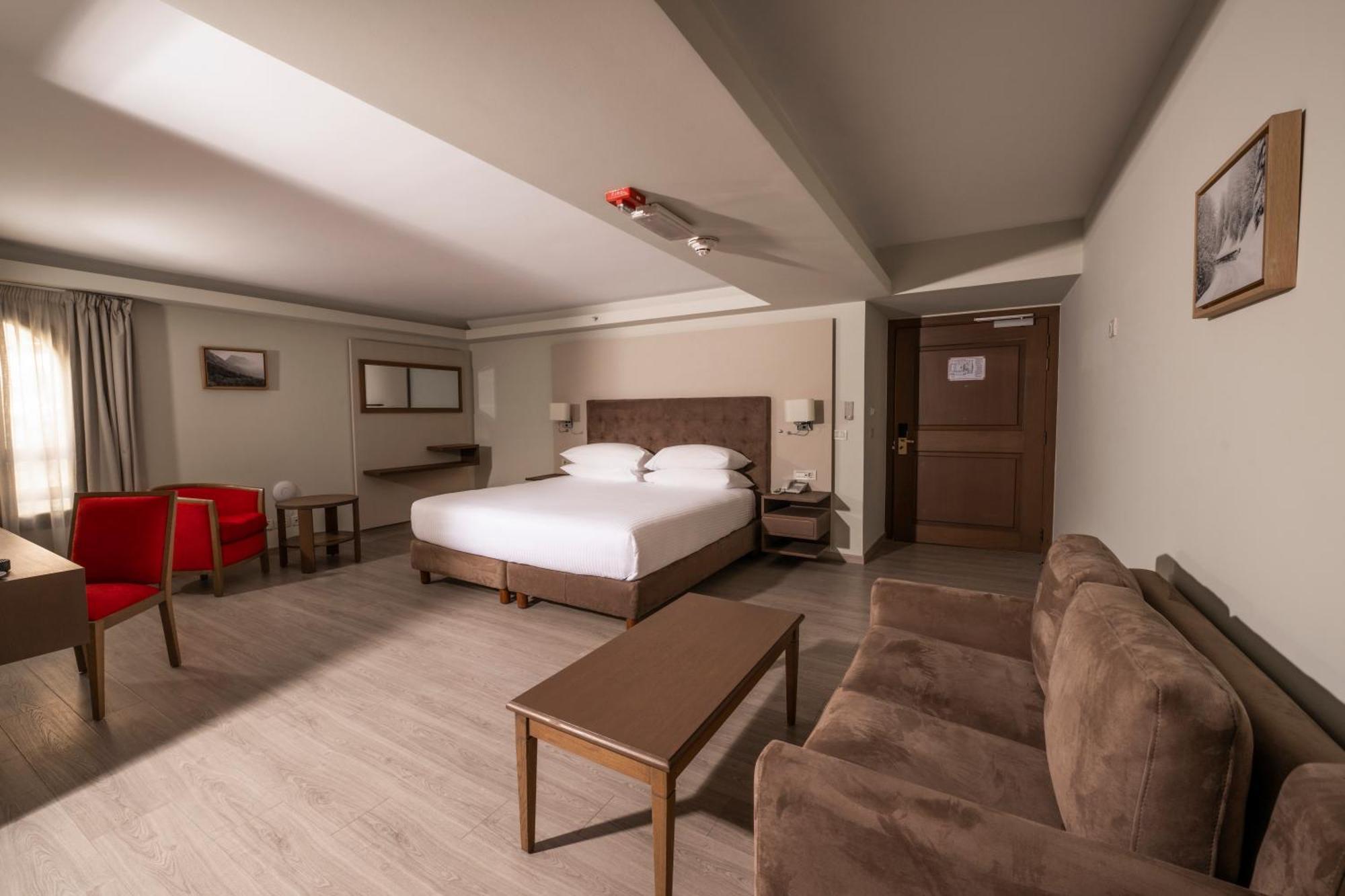 Intercontinental Mzaar Lebanon Mountain Resort & Spa By Ihg Mzaar Kfardebian Exteriör bild