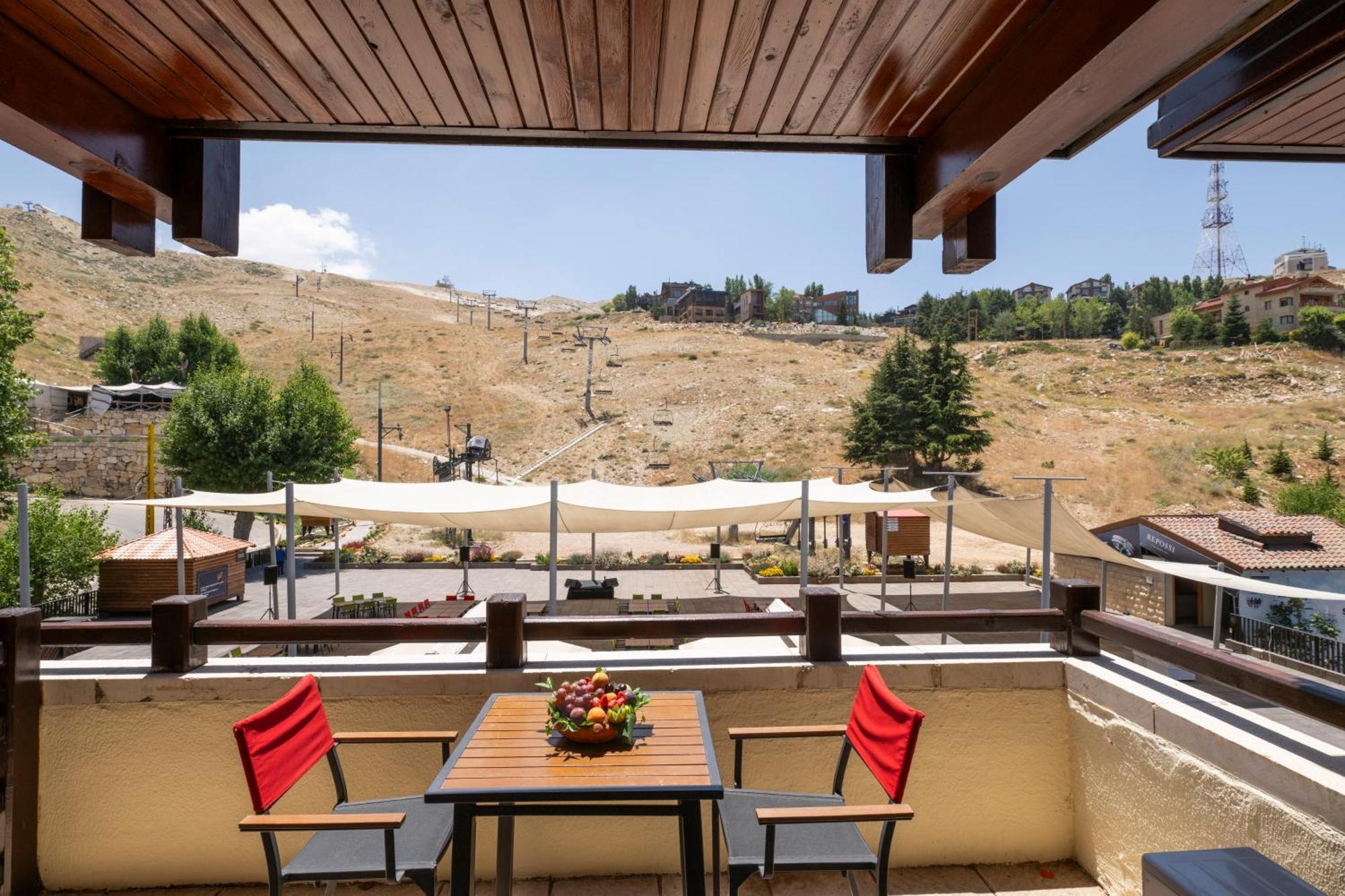 Intercontinental Mzaar Lebanon Mountain Resort & Spa By Ihg Mzaar Kfardebian Exteriör bild