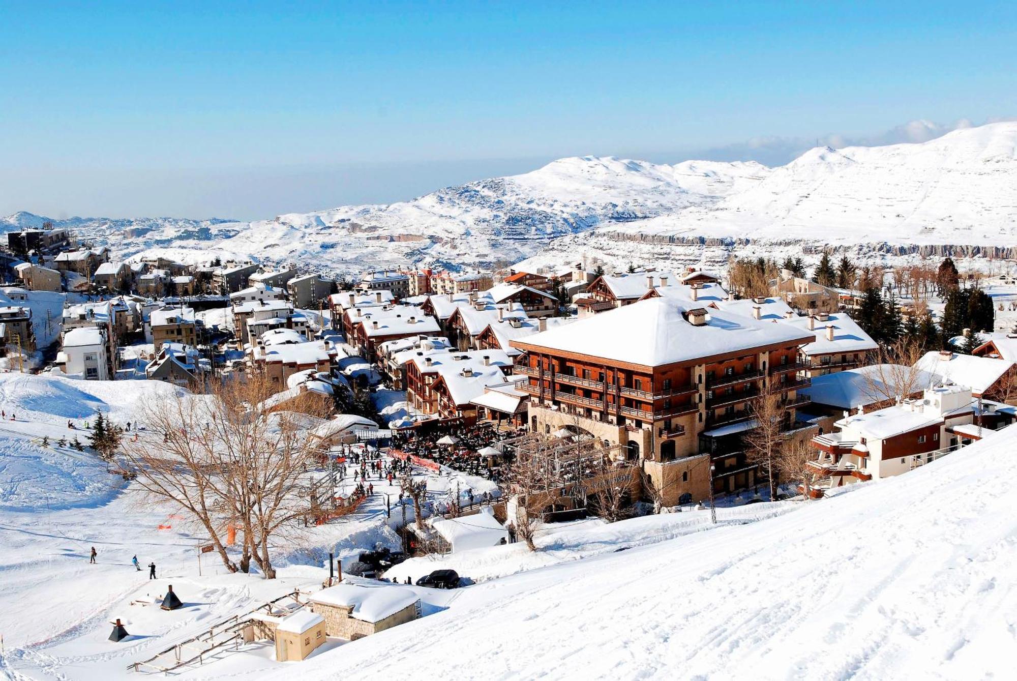 Intercontinental Mzaar Lebanon Mountain Resort & Spa By Ihg Mzaar Kfardebian Exteriör bild