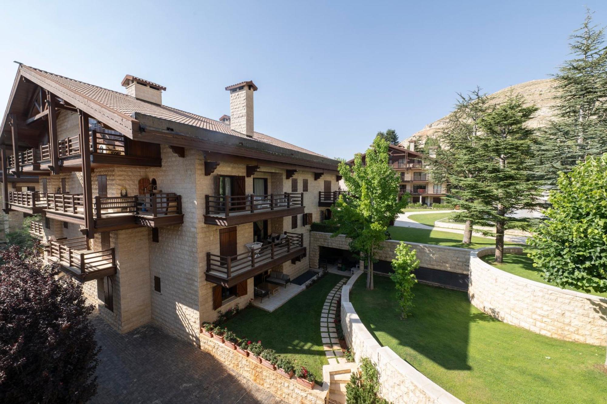 Intercontinental Mzaar Lebanon Mountain Resort & Spa By Ihg Mzaar Kfardebian Exteriör bild