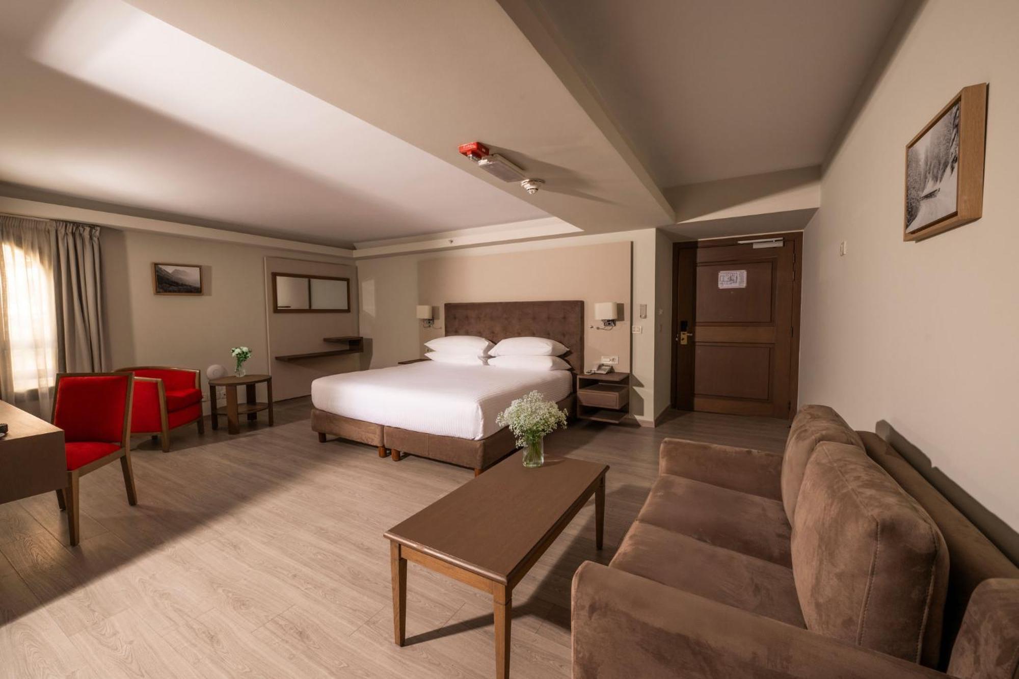 Intercontinental Mzaar Lebanon Mountain Resort & Spa By Ihg Mzaar Kfardebian Exteriör bild
