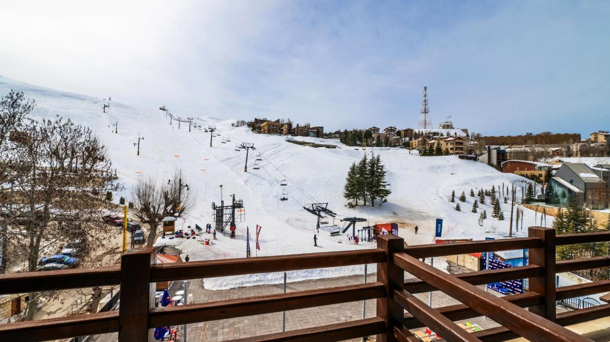 Intercontinental Mzaar Lebanon Mountain Resort & Spa By Ihg Mzaar Kfardebian Exteriör bild